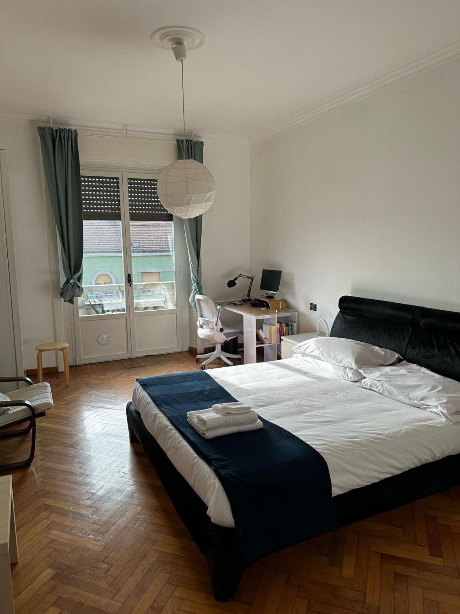 Trilocale Con Due Balconi A Isola Porta Nuova Apartment Милано Екстериор снимка
