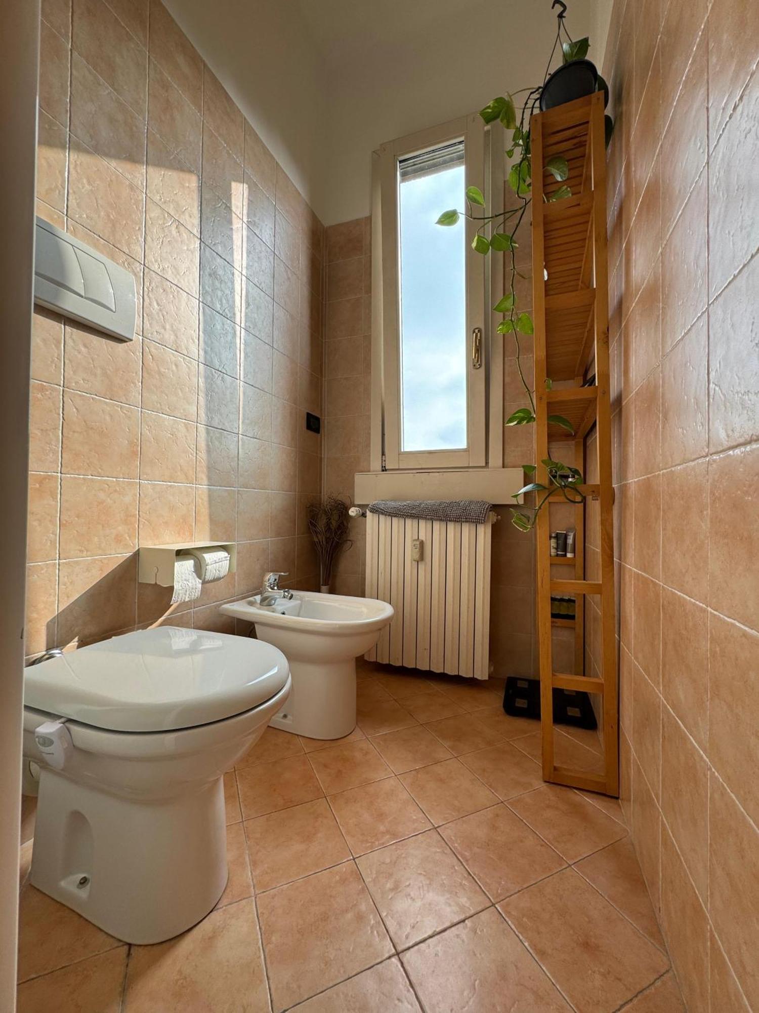 Trilocale Con Due Balconi A Isola Porta Nuova Apartment Милано Екстериор снимка